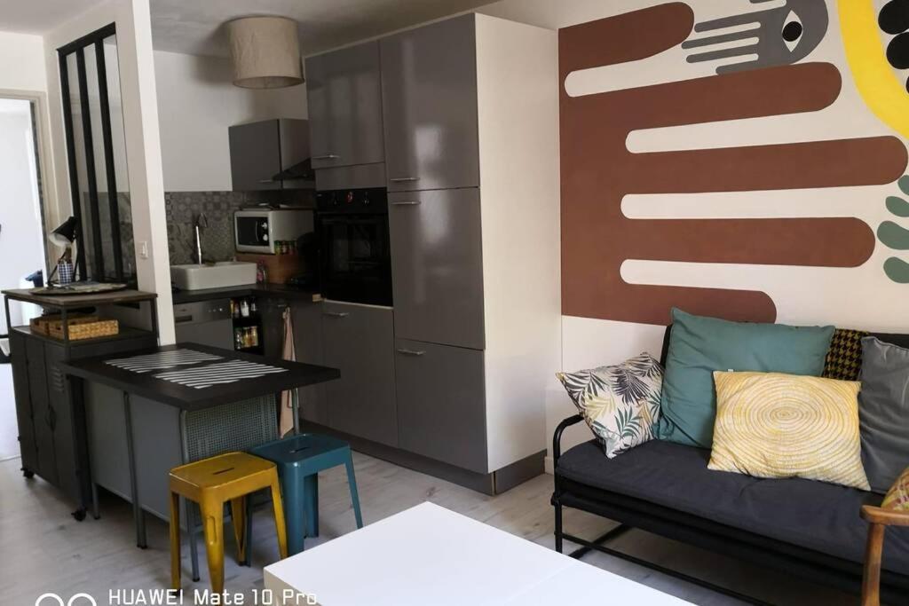 Appartement Avec Jardin Privatif Centre Ville Hyères Kültér fotó